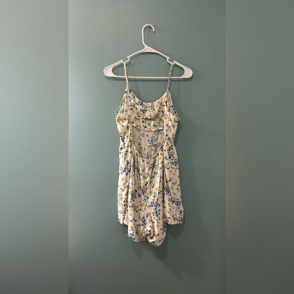 NWOT … CI SONO LOS ANGELES “Size: M” Romper - Picture 2 of 3